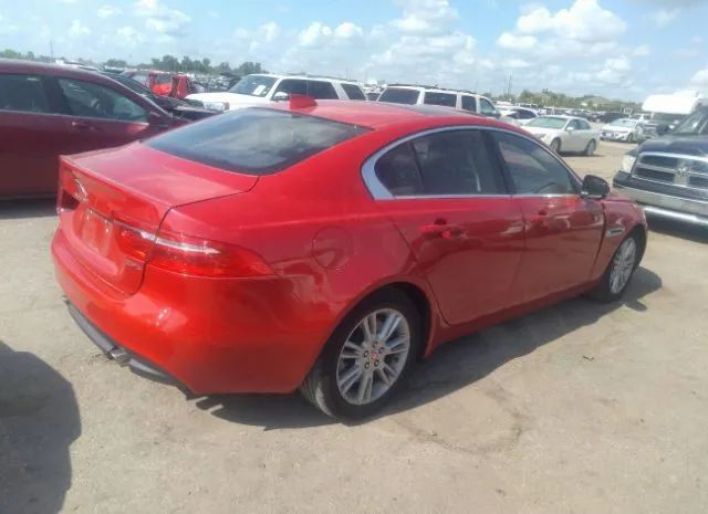 SAJAD4FX4KCP47060  jaguar xe 2018 IMG 3