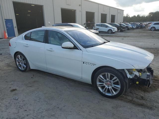 SAJAJ4FN5KCP47754  jaguar xe 2019 IMG 3