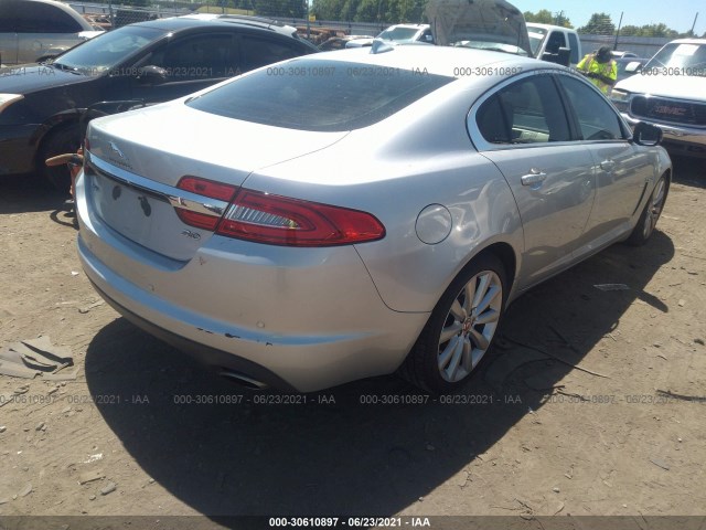 SAJWA0EX6E8U31000  jaguar xf 2014 IMG 3