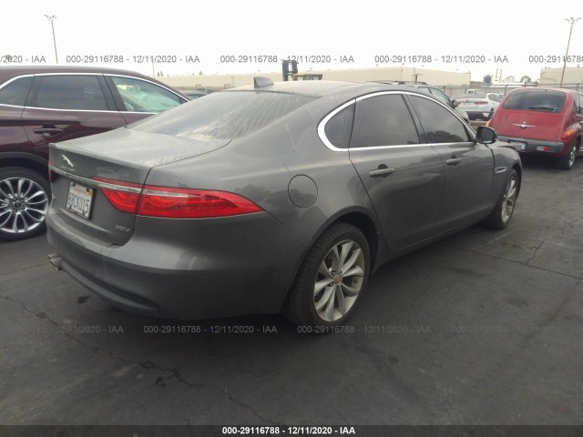 SAJBD4BN9HCY47964  jaguar xf 2016 IMG 3