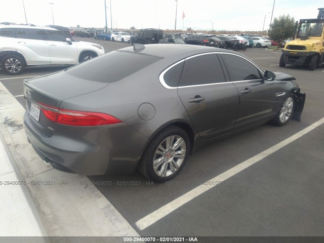 SAJBD4BV2HCY40015  jaguar xf 2017 IMG 3