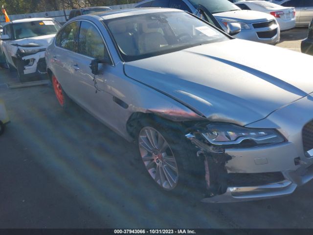 SAJBD4FX3KCY76475  jaguar xf 2018 IMG 5