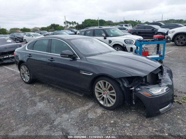 SAJBE4FX4KCY80807  jaguar xf 2019 IMG 0