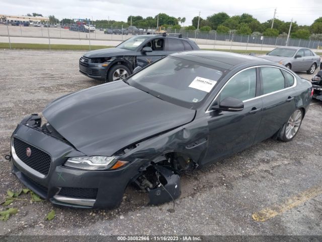 SAJBE4FX4KCY80807  jaguar xf 2019 IMG 1