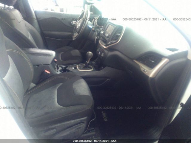 1C4PJMAB0GW203321  jeep cherokee 2016 IMG 4