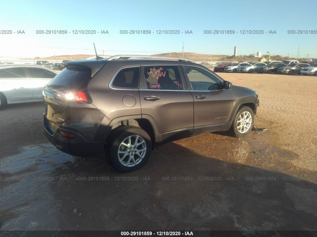 1C4PJLCB4GW294956  jeep cherokee 2016 IMG 3