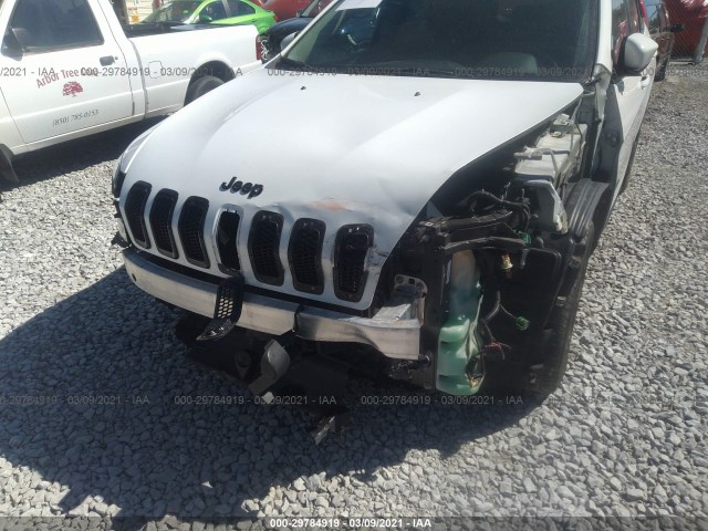 1C4PJLCB9GW189331  jeep cherokee 2016 IMG 5