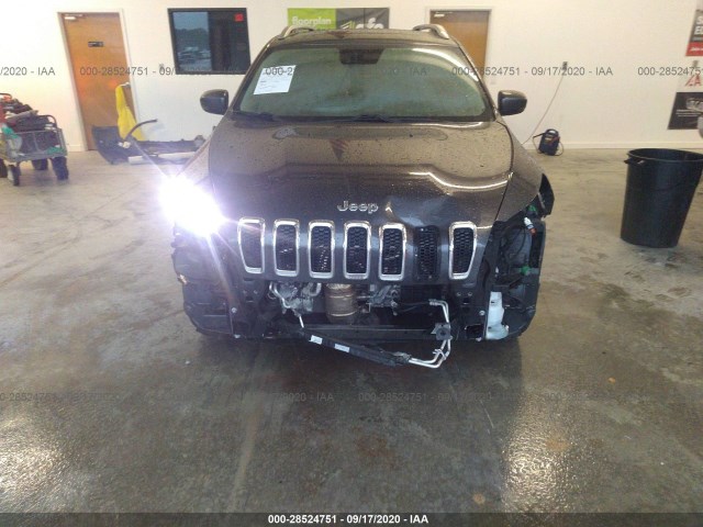 1C4PJLDS9HW595870  jeep cherokee 2017 IMG 5