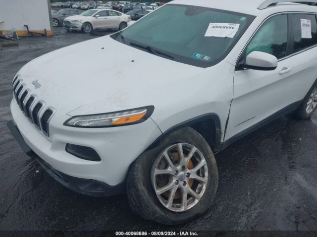 1C4PJMCB3HW546963  jeep cherokee 2016 IMG 5