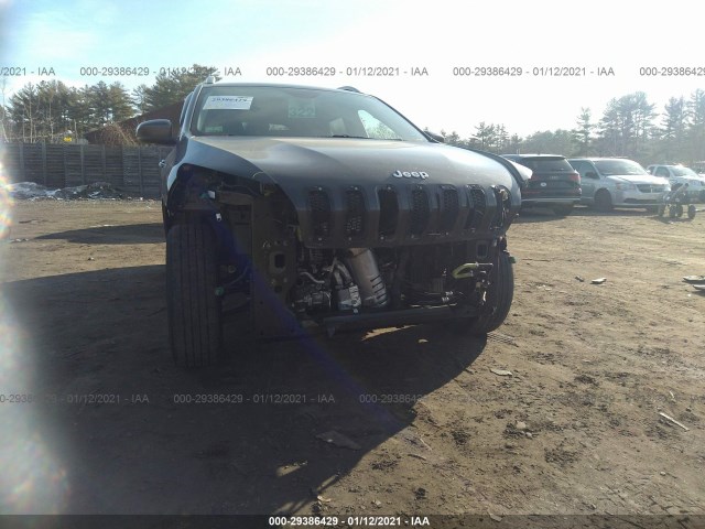 1C4PJMCB4GW285504  jeep cherokee 2016 IMG 5