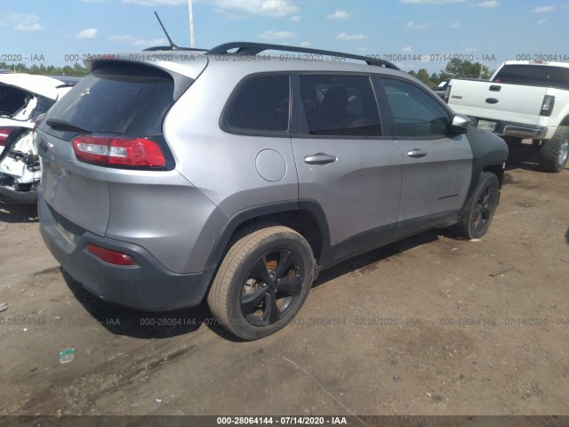 1C4PJLCB1JD542969  jeep cherokee 2018 IMG 3