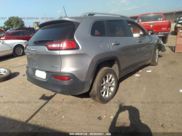 1C4PJLCB4HW667088  jeep cherokee 2017 IMG 3