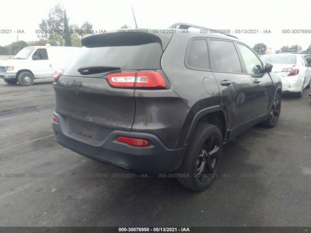 1C4PJLCB5JD557670  jeep cherokee 2018 IMG 3