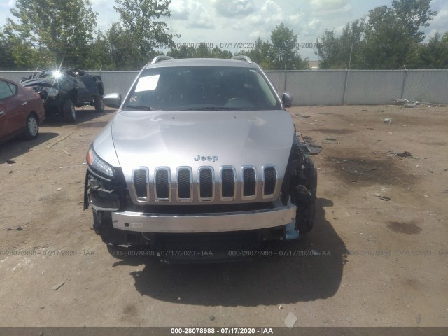 1C4PJLDB5HW540090  jeep cherokee 2017 IMG 5