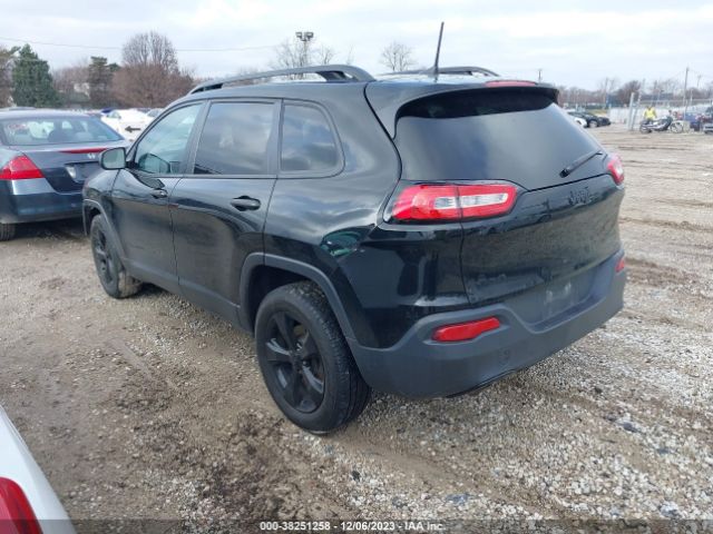 1C4PJMAB7HW614927  jeep cherokee 2017 IMG 2