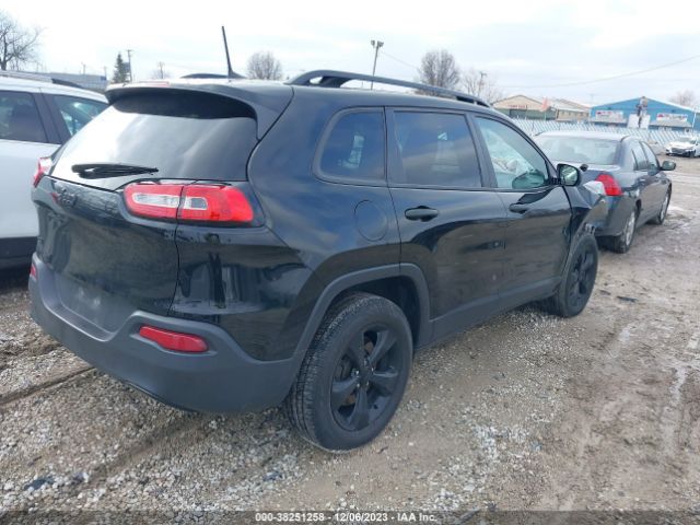 1C4PJMAB7HW614927  jeep cherokee 2017 IMG 3