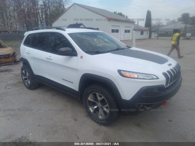 1C4PJMBB9JD567061  jeep cherokee 2018 IMG 0