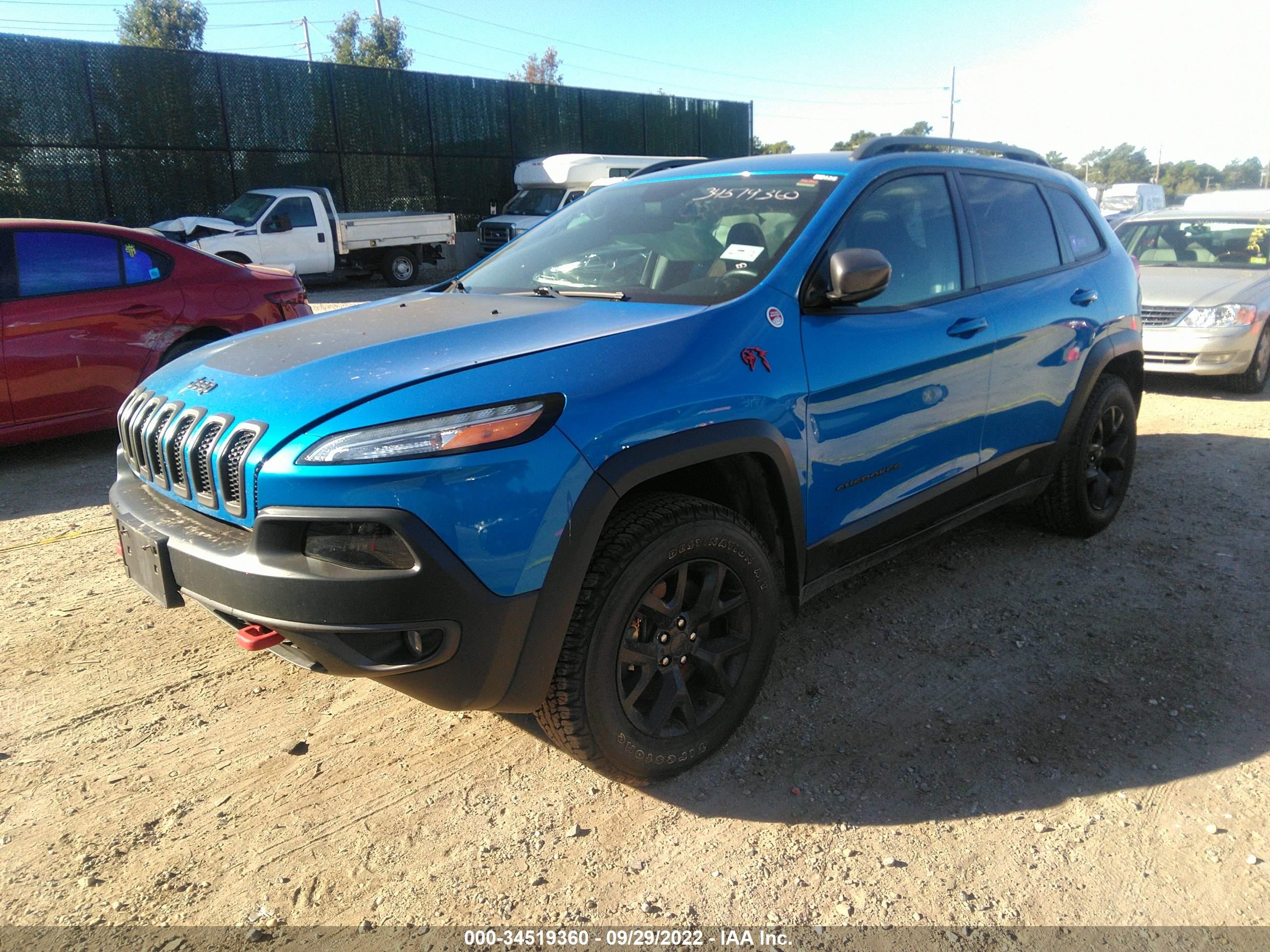 1C4PJMBX1JD546183  jeep cherokee 2017 IMG 1