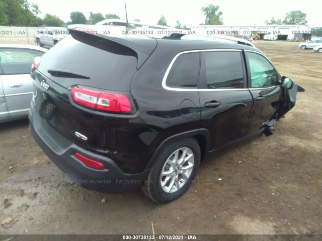 1C4PJMCB8HW660067  jeep cherokee 2017 IMG 3