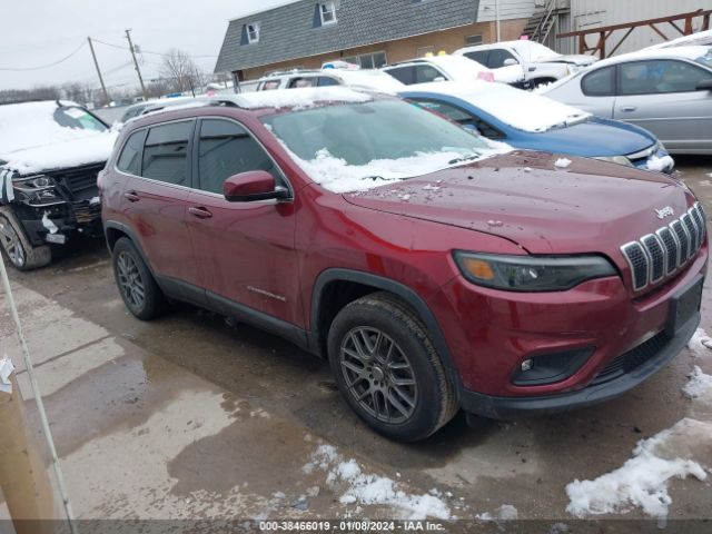 1C4PJLCB4KD153471  jeep cherokee 2018 IMG 0