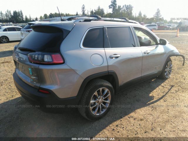 1C4PJLLB4KD202751  jeep cherokee 2018 IMG 3