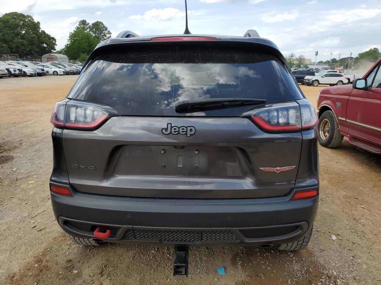 1C4PJMBX3KD183600  jeep cherokee 2018 IMG 5