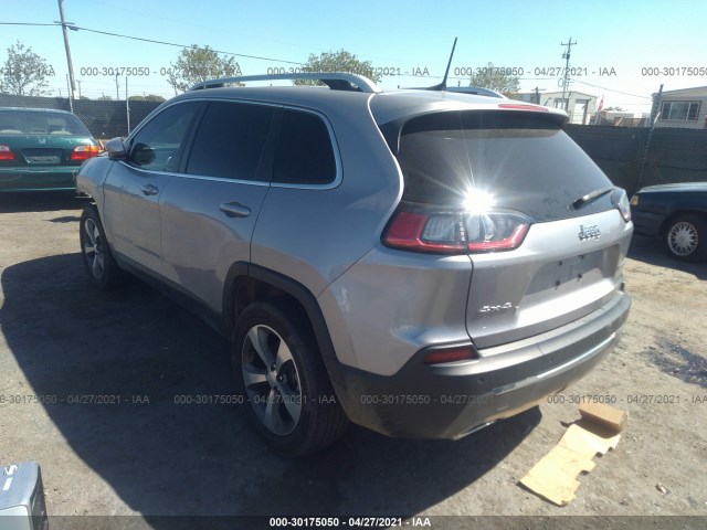 1C4PJMDN1KD169559  jeep cherokee 2019 IMG 2