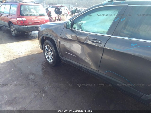 1C4PJMLB9KD201097  jeep cherokee 2019 IMG 5