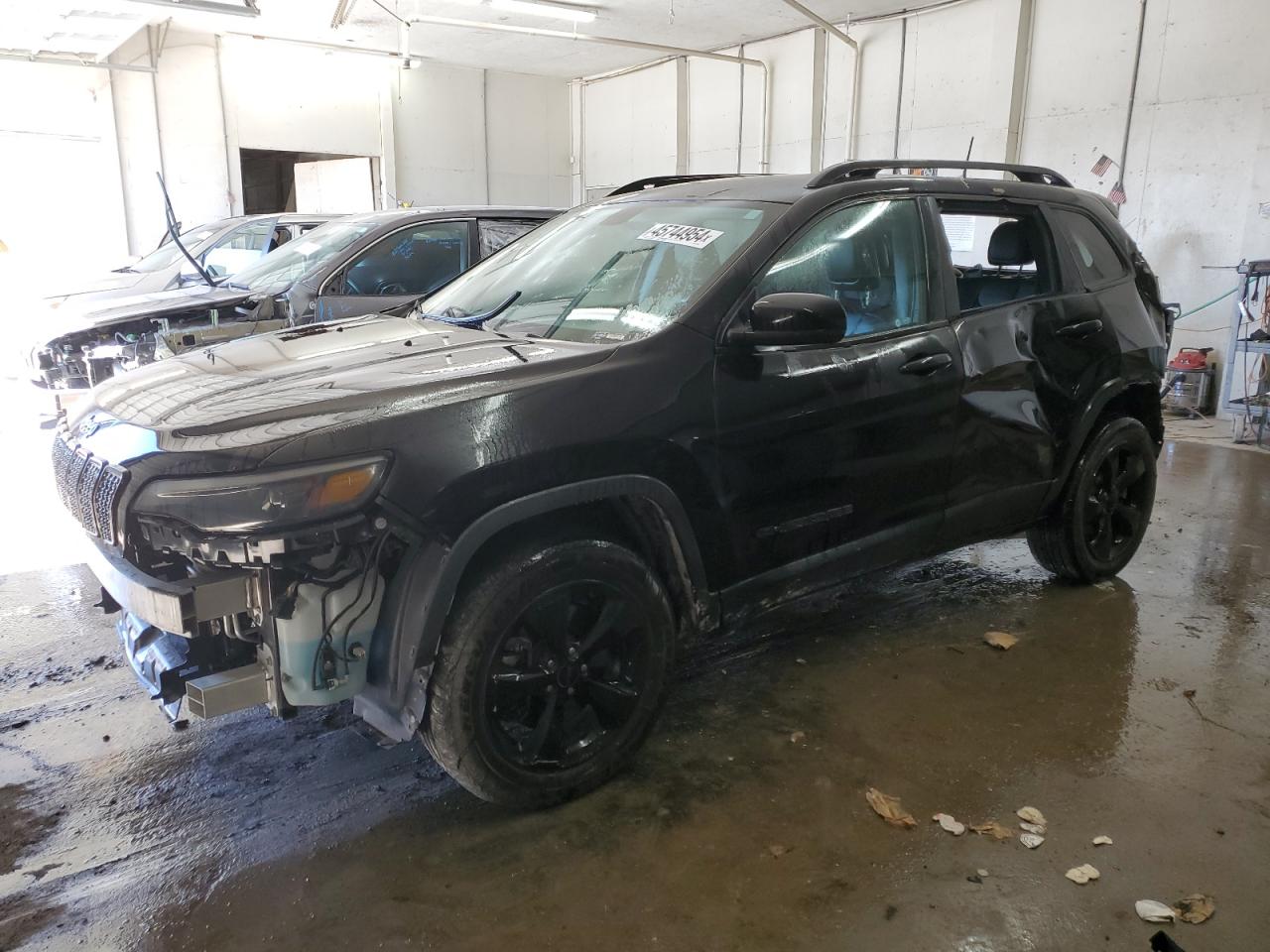 1C4PJMLBXKD292686  jeep cherokee 2018 IMG 0