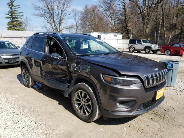 1C4PJMLBXKD330613  jeep cherokee 2018 IMG 3