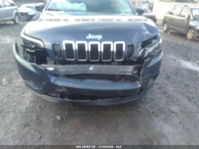 1C4PJMLB2KD472390  jeep cherokee 2019 IMG 5