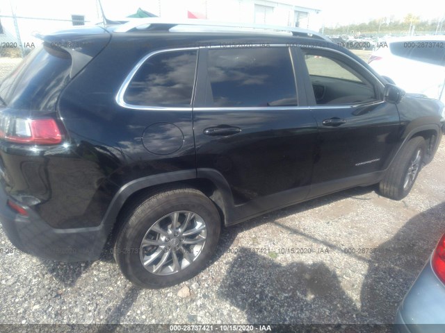 1C4PJMLB4KD427130  jeep cherokee 2019 IMG 3