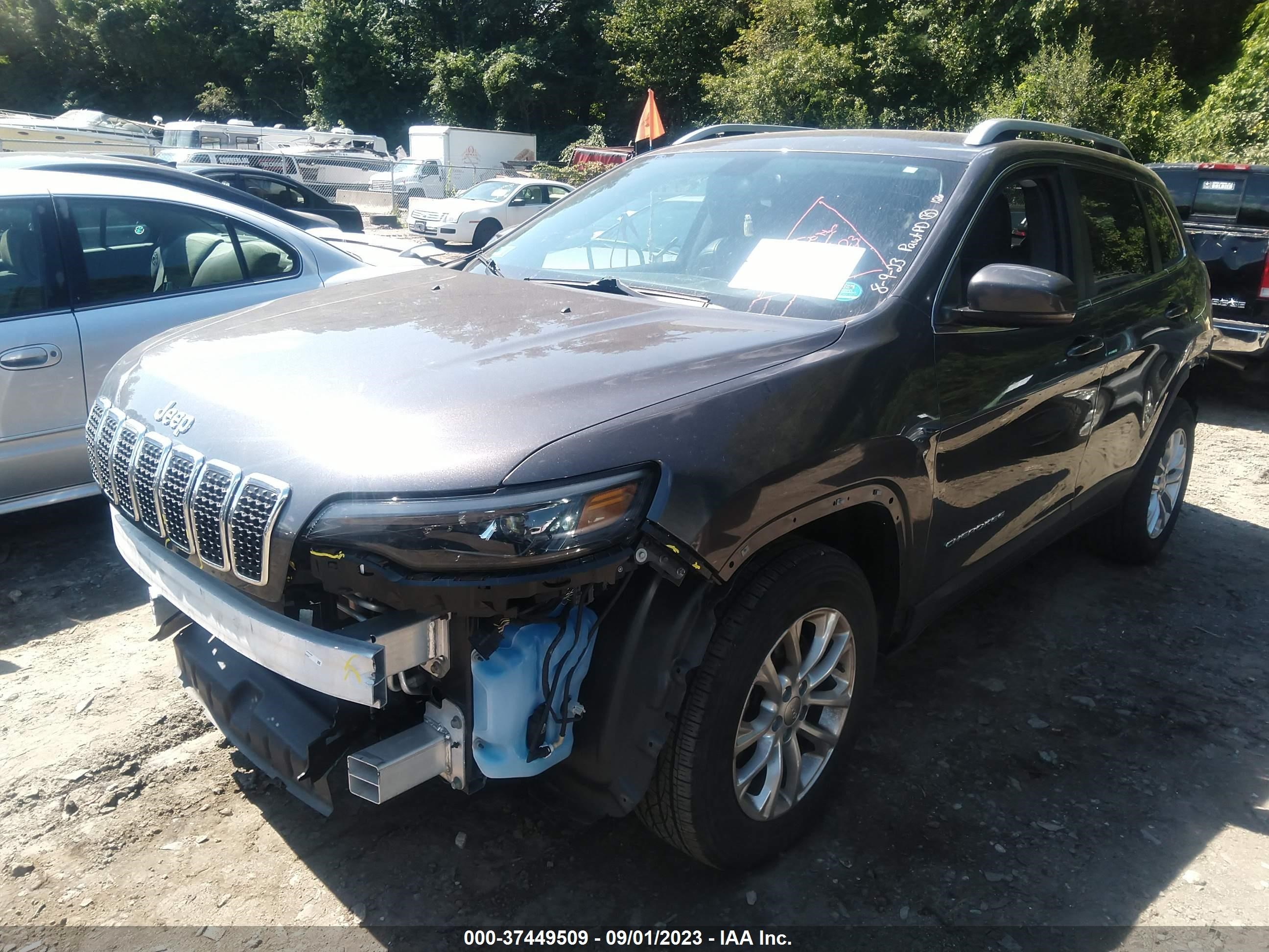 1C4PJMLB8KD289432  jeep cherokee 2019 IMG 1