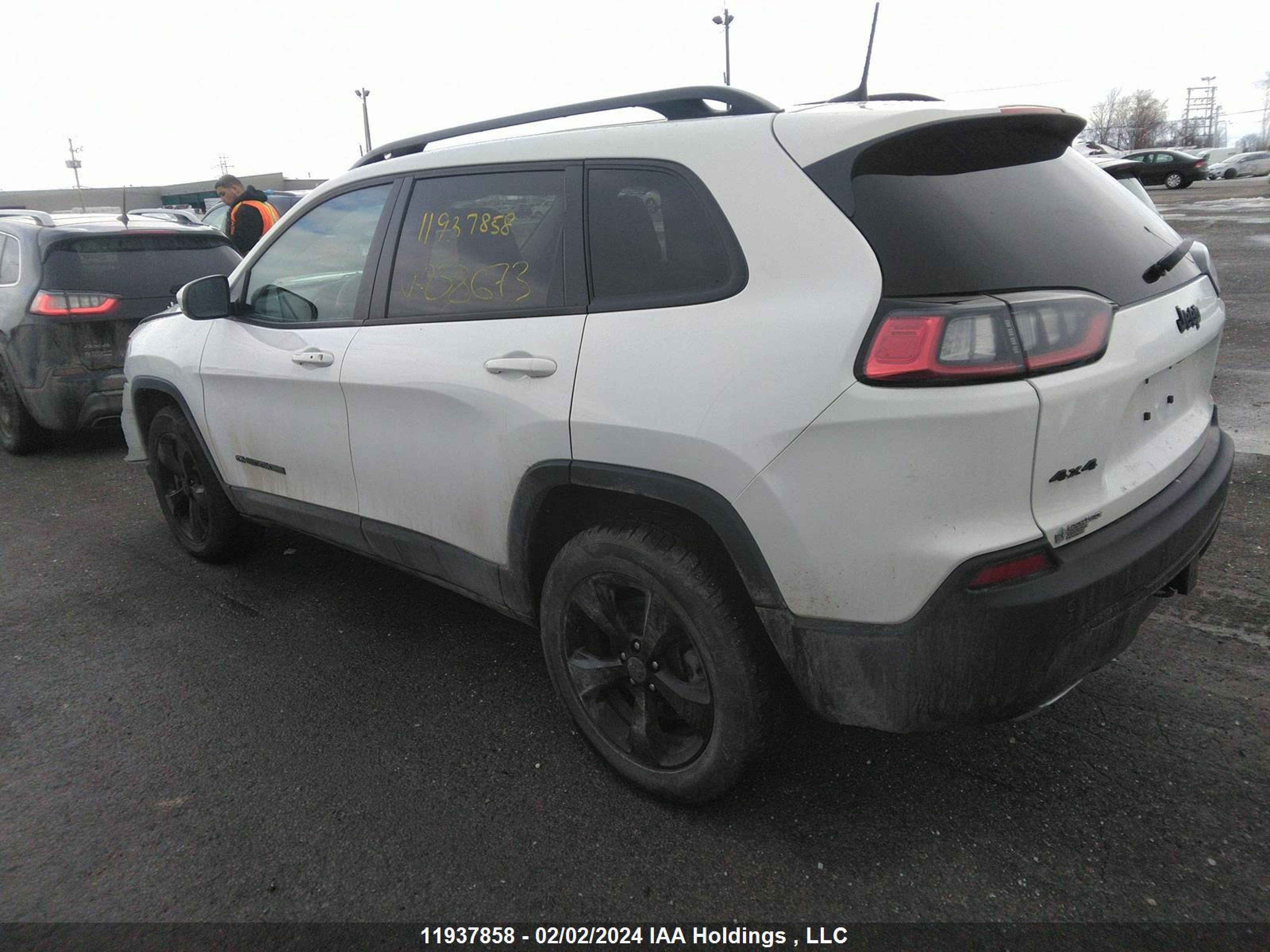 1C4PJMMXXMD238673  jeep cherokee 2021 IMG 2