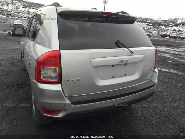 1J4NF1FB1BD271710  jeep compass 2011 IMG 2