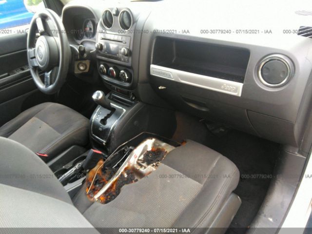 1C4NJCBA3GD739215  jeep compass 2016 IMG 4