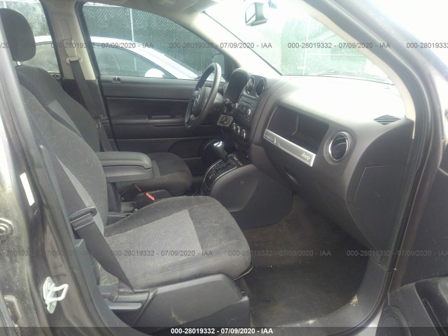 1C4NJCBA5GD753746  jeep compass 2016 IMG 4