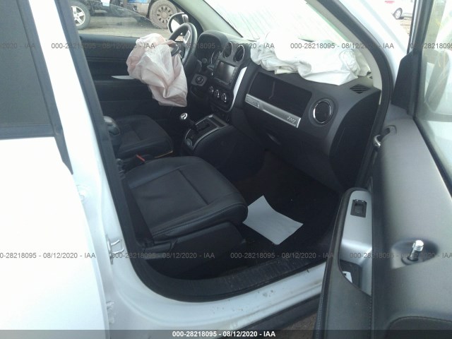 1C4NJDEB8GD795645  jeep compass 2016 IMG 4