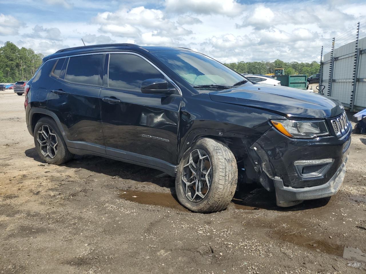 3C4NJCBB1HT658654  jeep compass 2017 IMG 3