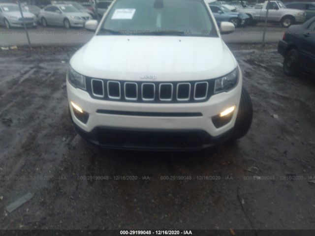 3C4NJCBB8HT642841  jeep compass 2017 IMG 5