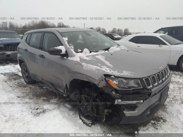 3C4NJDAB3JT214303  jeep compass 2018 IMG 0