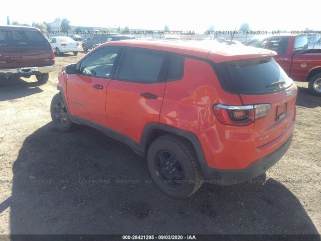 3C4NJDAB5JT126885  jeep compass 2018 IMG 2