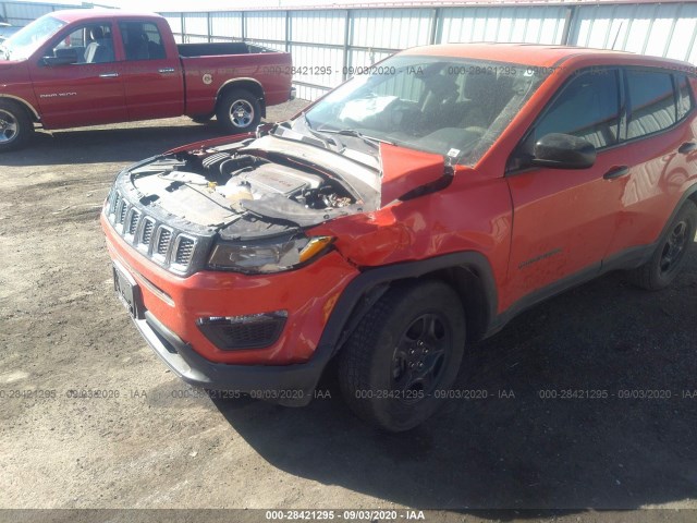 3C4NJDAB5JT126885  jeep compass 2018 IMG 5