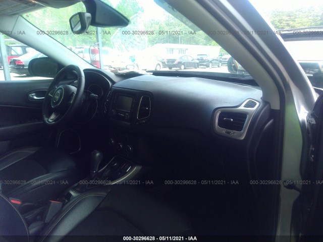 3C4NJDBB1HT624171  jeep compass 2017 IMG 4