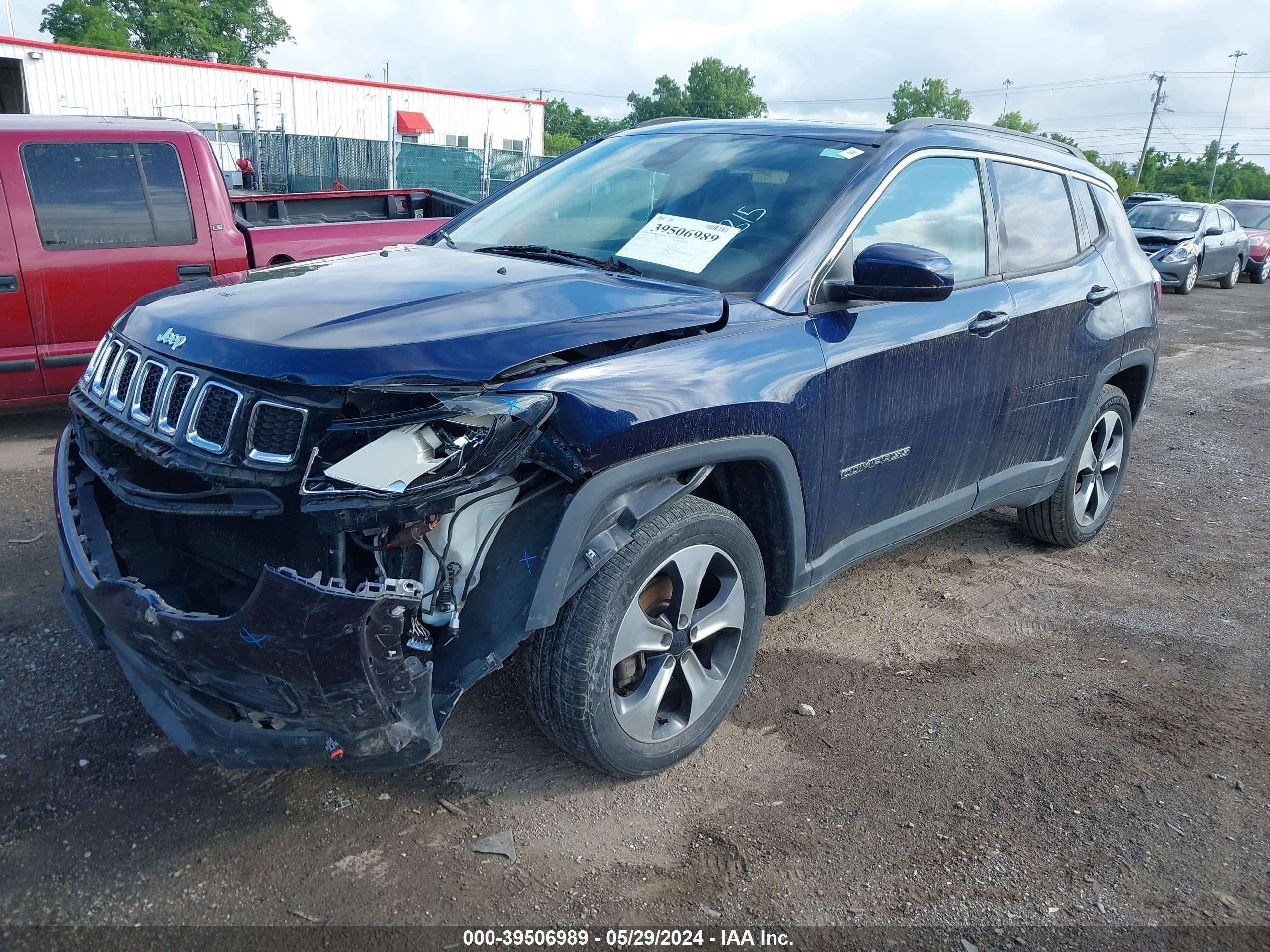 3C4NJDBB1JT144315  jeep compass 2017 IMG 1