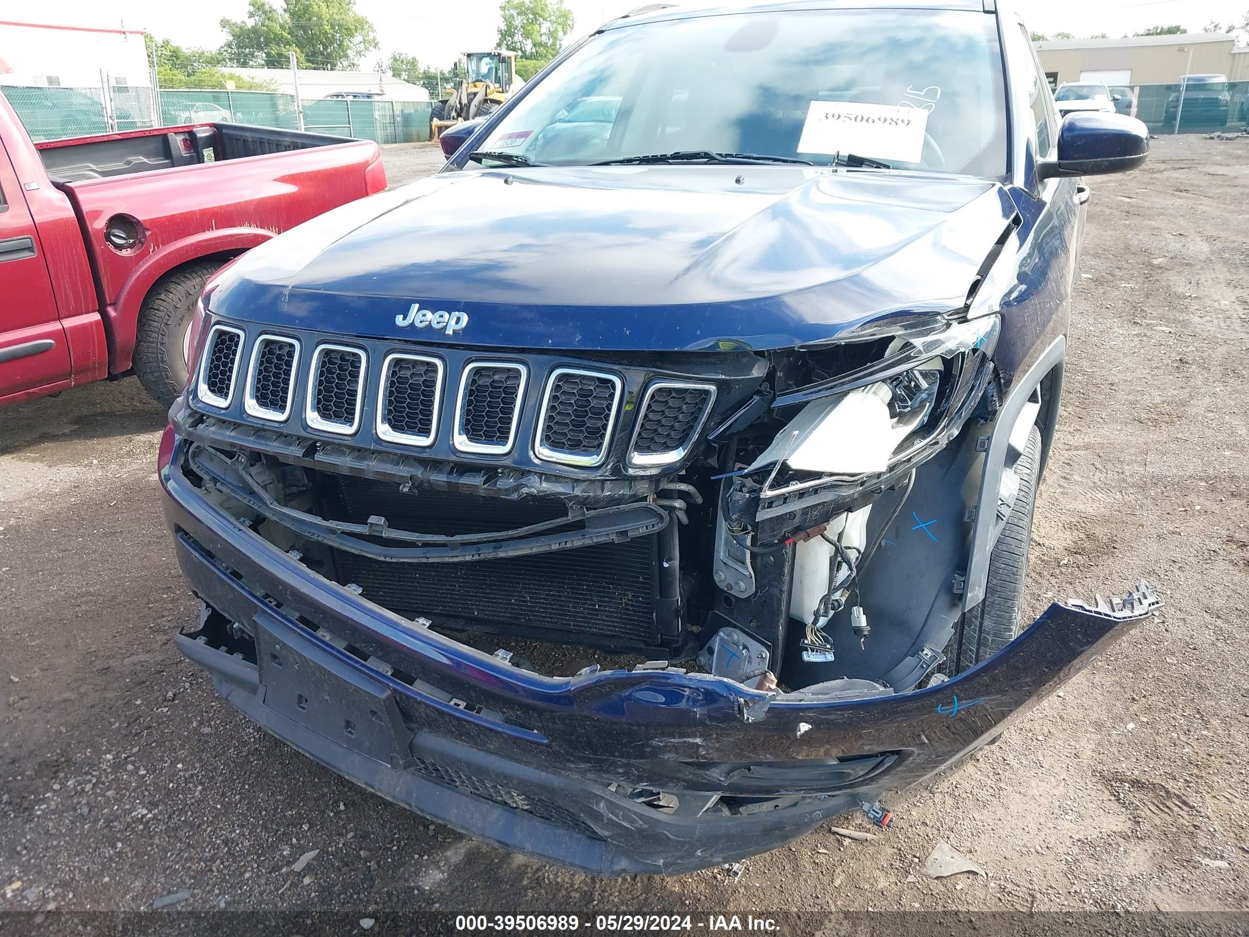 3C4NJDBB1JT144315  jeep compass 2017 IMG 5