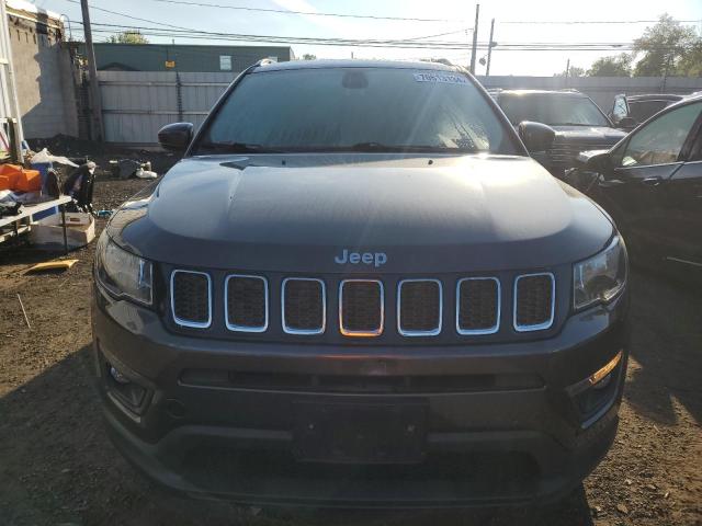 3C4NJDBB1JT177976  jeep compass 2017 IMG 4