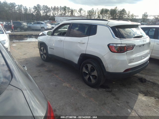 3C4NJDBB3JT105998  jeep compass 2018 IMG 2