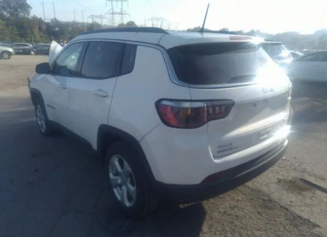 3C4NJDBB4JT231044  jeep compass 2018 IMG 2