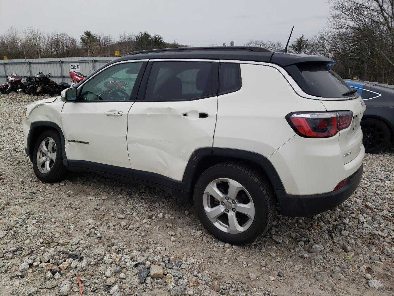 3C4NJDBB5JT103508  jeep compass 2017 IMG 1